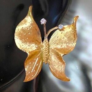 GORGEOUS Vintage CUSTOM 14k Yellow Gold Diamond BUTTERFLY Statement Earrings!